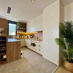 Sunset Penthouse Elia Residence