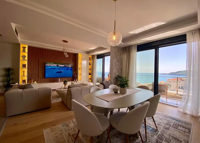Sunset Penthouse Elia Residence